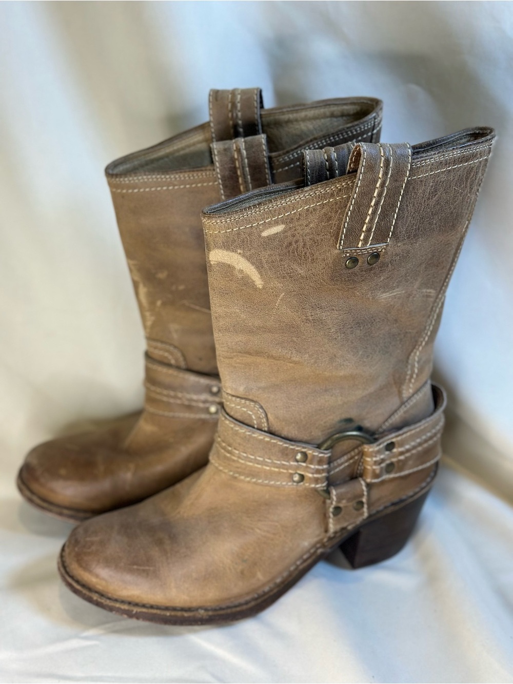 Frye Women's tan Carmen Leather Harness mid calf short Boots 6.5 - Picture 10 of 10